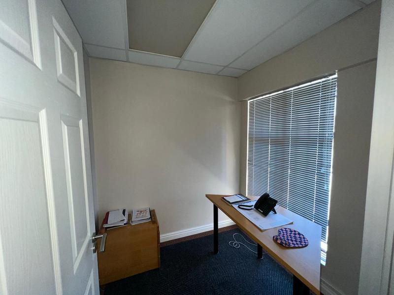 To Let commercial Property for Rent in Newton Park Eastern Cape